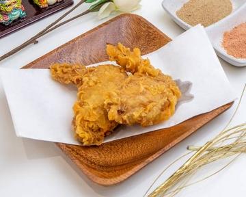 台湾カラ揚げ手羽先(2コ)脆皮鷄翅