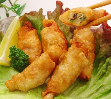 鶏皮餃子揚げ(3個)
