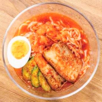 激辛冷麺 Super Spicy Cold Noodles