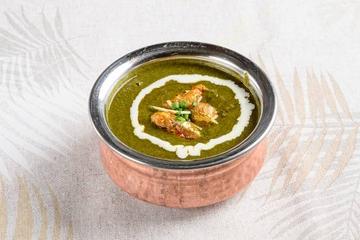 ほうれん草チキンカレー SAG CHICKEN CURRY