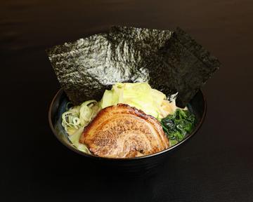 野菜黒味噌豚骨