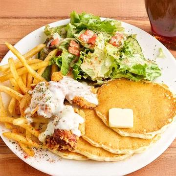 フライドチキンハニーマスタードソース パンケーキプレート【サラダ付】