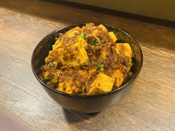 花椒が効いた島豆腐の崩し麻婆豆腐