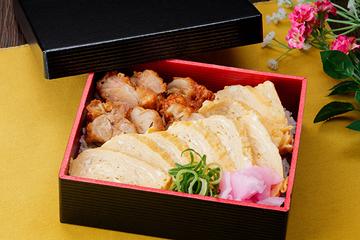 オム卵からあげ親子重