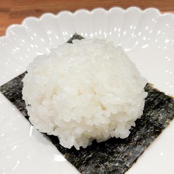 おにぎり(塩)