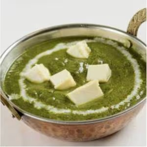 ほうれん草パニールカレー Spinach paneer curry