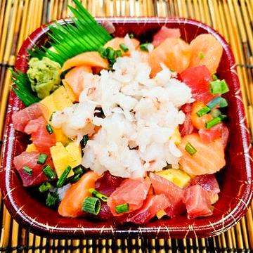 バラ生エビ丼