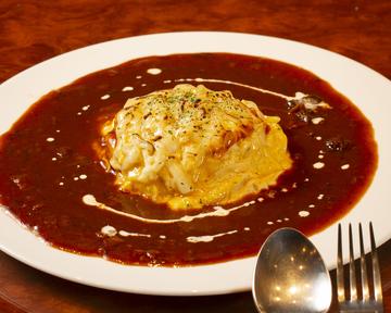 【濃厚×とろ~り】焦がしチーズの濃厚タンシチューオムライス