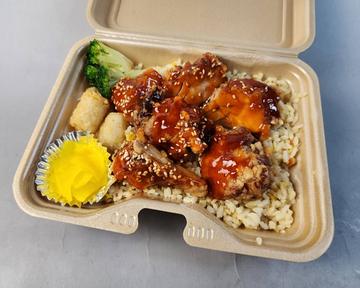 炒飯×チリソースとりの唐揚げ S