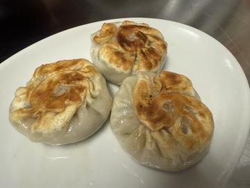 エビニラ焼き餃子(3個)