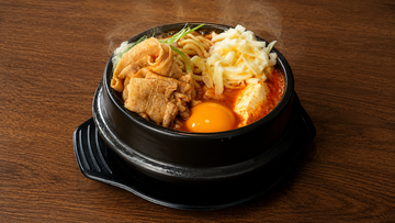 チーズ豚カルビスンドゥブうどん