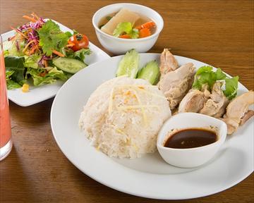 旨味たっぷり！カオマンガイBOX(Khao man gai Bento)