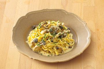 106.しめじと明太子クリームパスタ