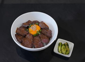 特選ハラミ丼弁当