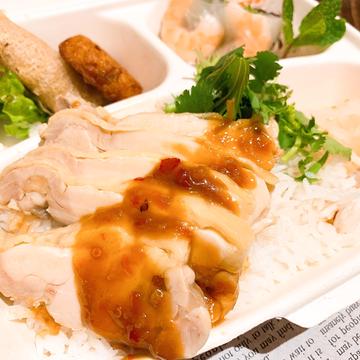 アジアン鶏飯カオマンガイミックス弁当