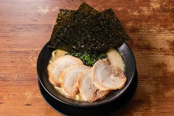 とんこつ塩チャーシューラーメン