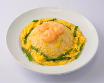 海老とニラ玉のあんかけ炒飯