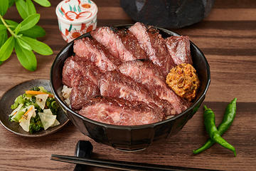 熟成ハラミ 塩だれどんぶり