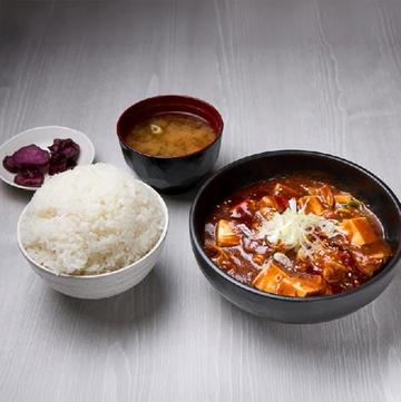 牛ホルモン麻婆豆腐