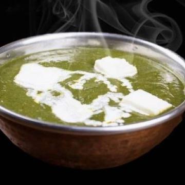 ほうれん草パニールカレー Horenso Paneer Curry