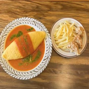 トマトソース～バジルの香り～+フレンチフライ+唐揚げ3個