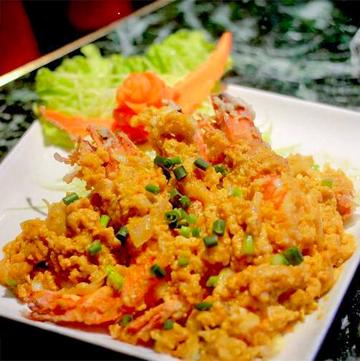 海老カレー卵炒め / Stir-fried Shrimp with Curry Power