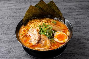 特選 辛味噌らーめん(麺300g)