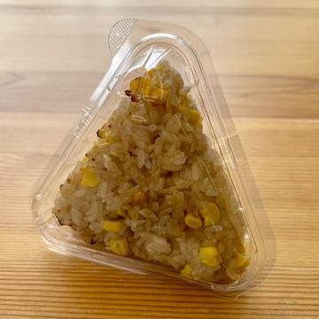 焼きとうきびむすび roasted rice ball with corn mixed with soy sauce