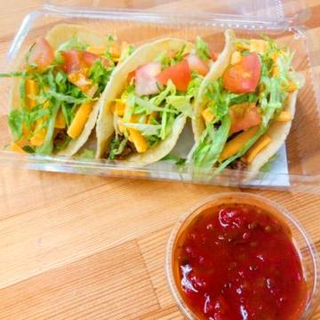 タコス 3個入り / Tacos (3 Pieces)