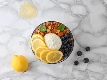 【期間限定】 HONEY LEMON GREEK ACAI BOWL(はちみつレモングリークアサイーボウル)