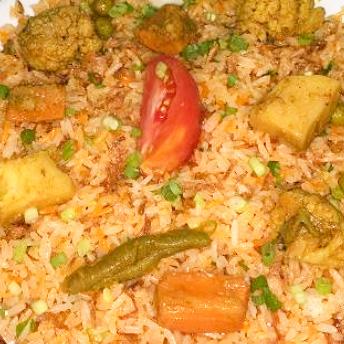 ベジタブルビリヤニ(Vegetable biriyani)