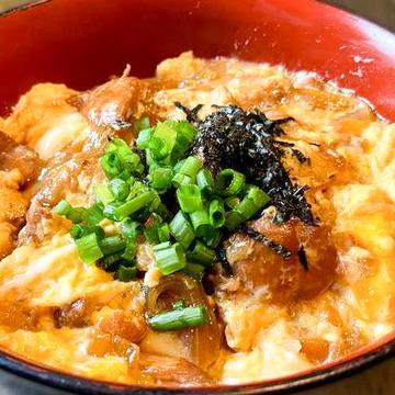 究極の親子丼 (chicken and egg rice bowl)