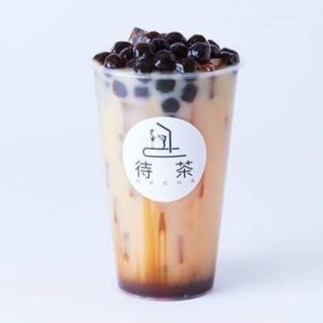 沖縄黒糖タピオカミルクティーBrown Sugar Milk Tea (Mサイズ)