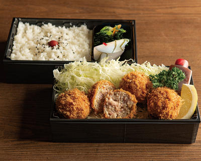 メンチカツ弁当