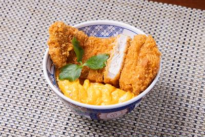 #とじないカツ丼(並)国産桃豚