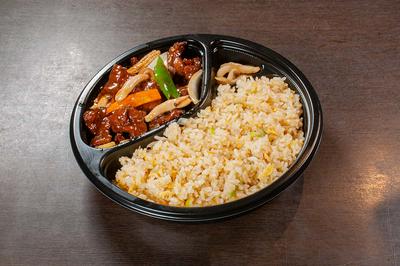 牛肉オイスターソース 炒飯弁当