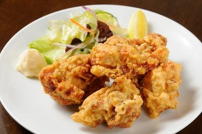 鶏の唐揚げ Fried Chicken
