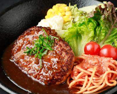 シャリアピンソースハンバーグ