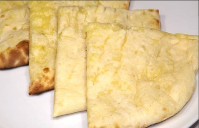 チーズナン(Cheese nan)