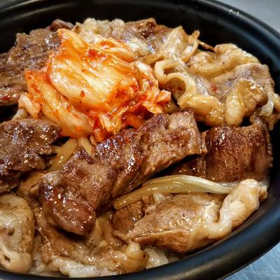 牛ハラミ＆牛バラ丼