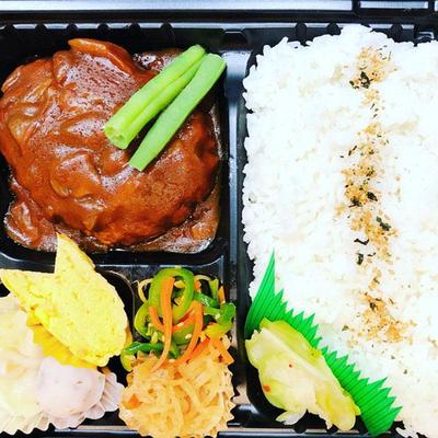 煮込ハンバーグ弁当