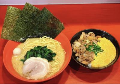 ラーメン+豚飯 120円お得
