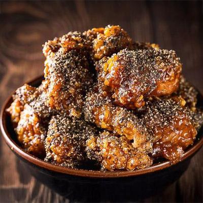 【黒コショウまみれ】 悪魔のから揚げ丼