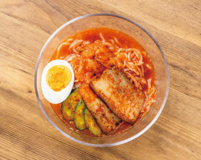 人気No.2ピリ辛冷麺 Spicy cold noodles