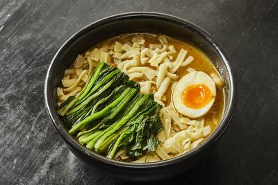 ほうれん草とチーズのカレーうどん