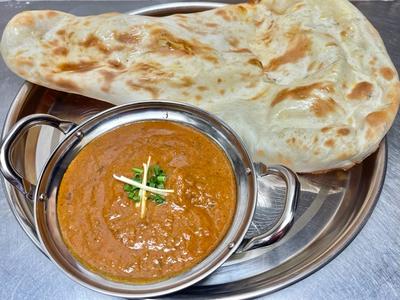 A Set/Curry Nan Set