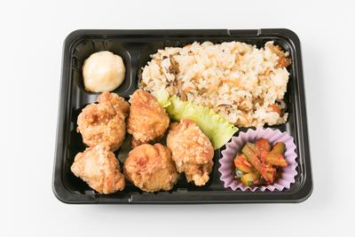 ●かしわ飯●塩からあげ弁当