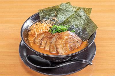 辛味噌豚骨チャーシュー麺