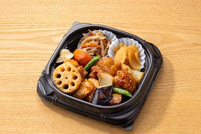 鶏と野菜の黒酢あん弁当