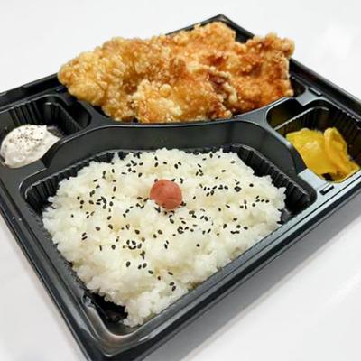 金のもも肉唐揚げ+銀のむね肉唐揚げ弁当